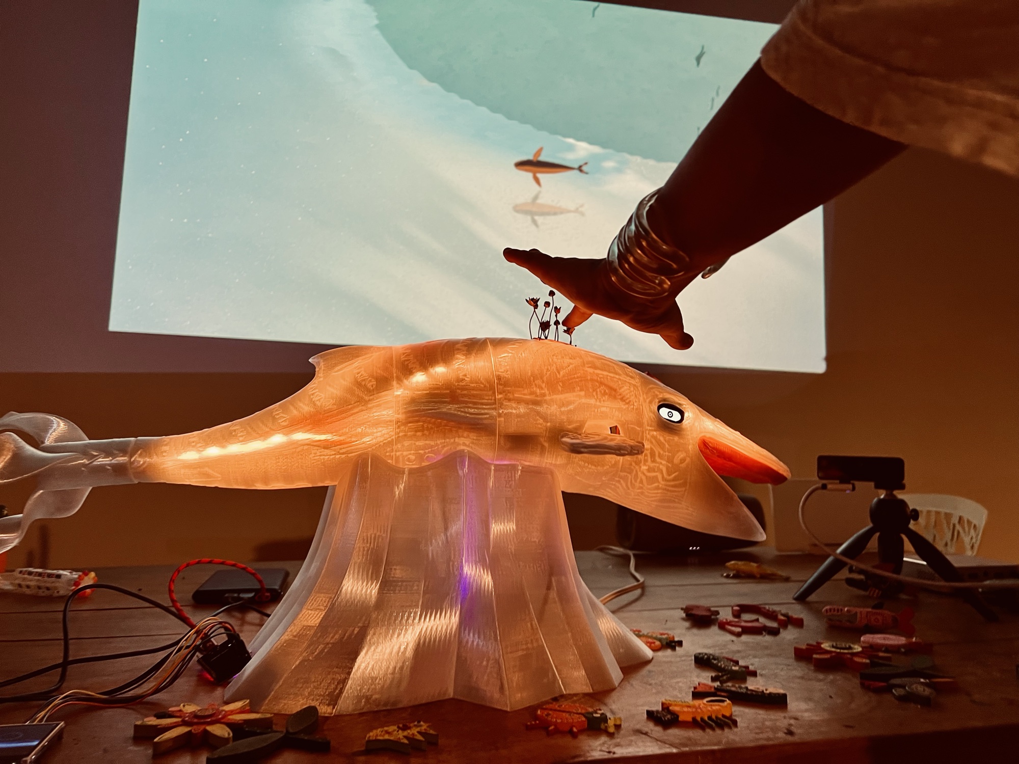 ¿Decide mejor que el azar? Yakumama, la ballena robótica se estrena en MozFest